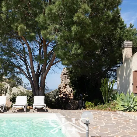 Villa La Licciola - Natura Piscina E Relax Arzachena